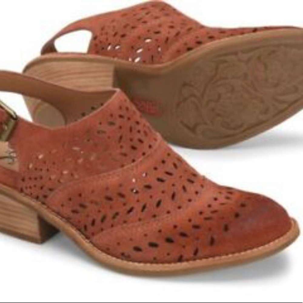 SOFFT Suede Booties